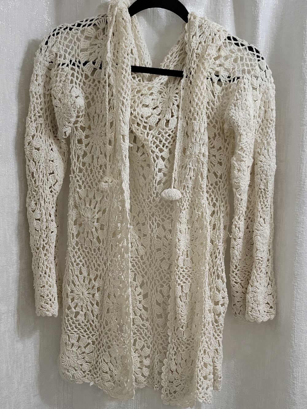 Vintage Hand-Crocheted Openwork Cream Sweater Cardigan